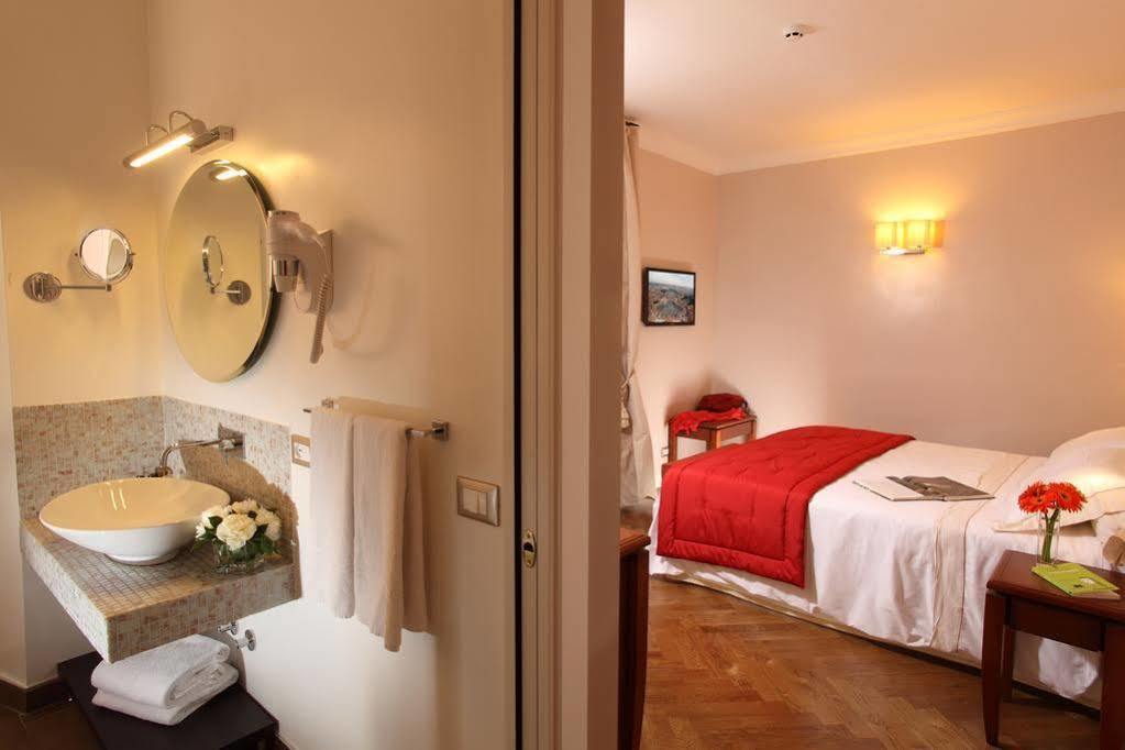 Vivaldi Luxury Rooms Rome Extérieur photo